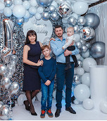Brave Ukrainian mother finds safety in Melbourne after fleeing war