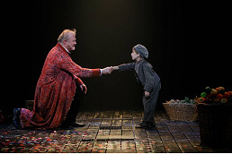 104-Arts---Christmas-Carol-3.jpg
