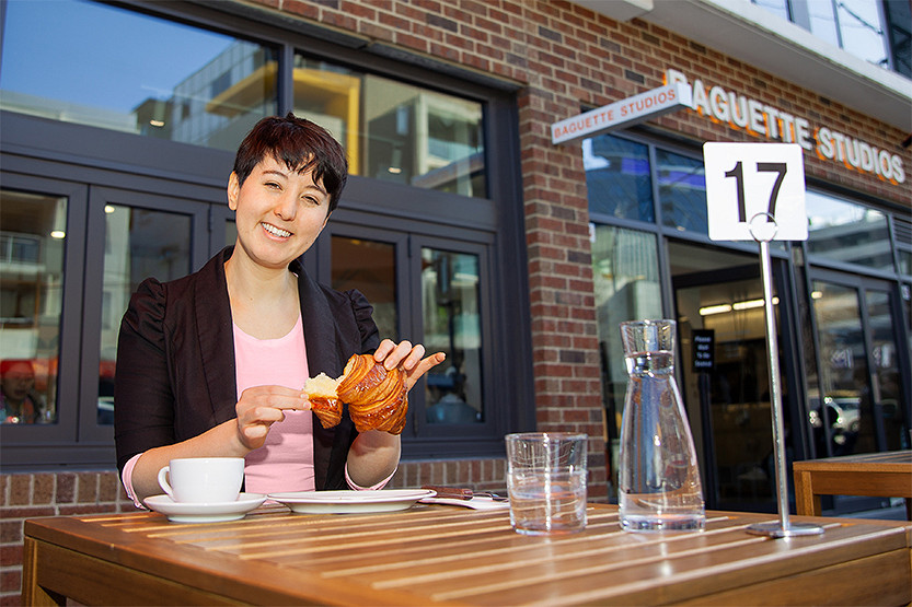 Asako Saito vies to become first Japanese councillor elected to Melbourne