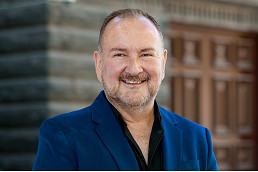 “Boy from the ‘burbs”: Mark Scott joins Melbourne council team