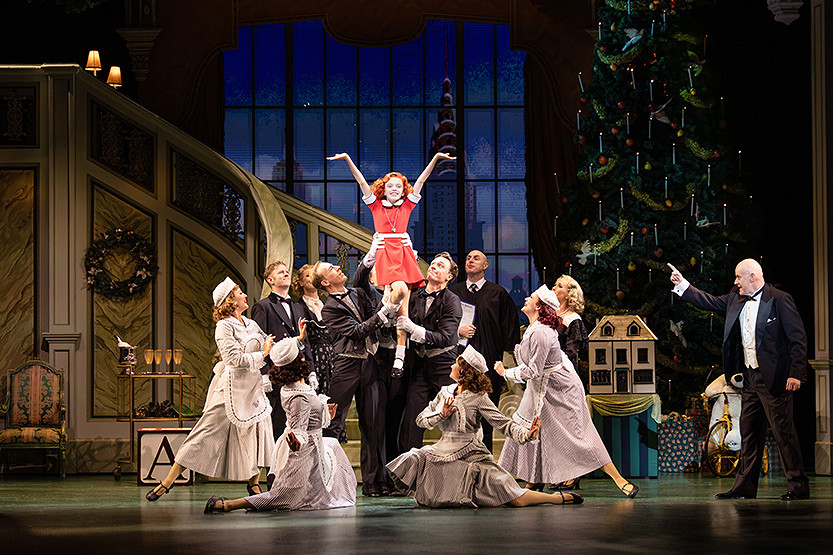 122-Arts-Annie-3.jpg