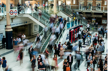 A review of Australian retail in 2025: A look at trends, challenges and opportunities