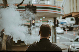 City of Melbourne proposes new smoke-free areas