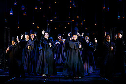 125-Arts-A-Christmas-Carol-4.jpg