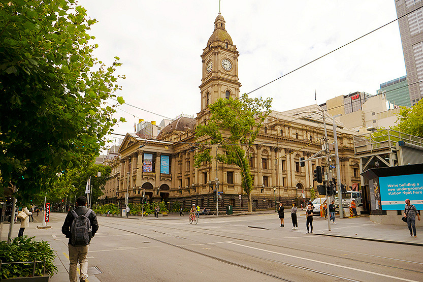 Melbourne Town Hall and council offices set to go smoke-free