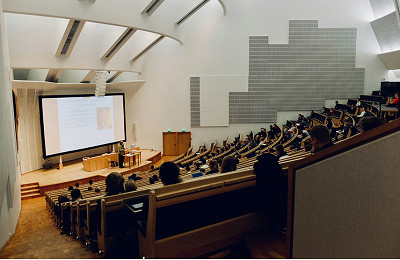 131-International-Students-1.jpg