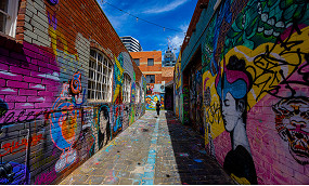 87_Column-Street-Art-1.jpg
