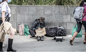 “Professional beggars” target the city, but police focus on those genuinely experiencing homelessness