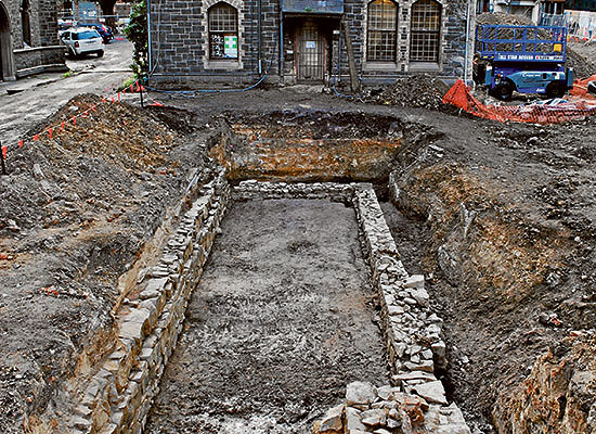 Local heritage in ruins