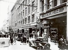 Christmas time in the city, 1930