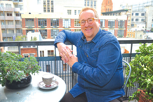 Alan Findlater loves living in the CBD