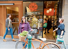 Clementine and company push ahead