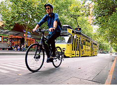 Pop-up bike lanes to ease looming congestion