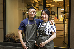 Couple left devastated after popular café closes amid repeated lockdowns