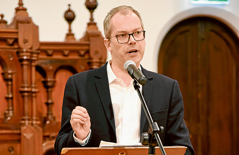 Good behaviour bond for Richard Foster