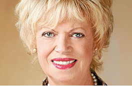 Susan Riley calls time on council