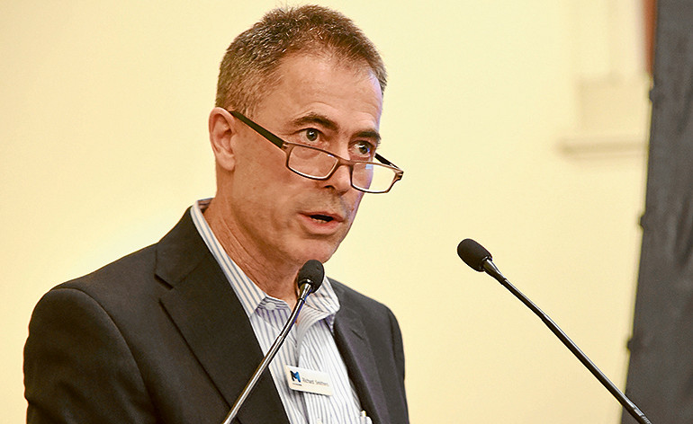 Council set to slam road project